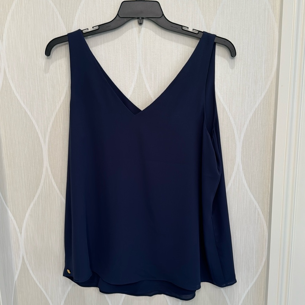 Lily Pulitzer Navy Tank blouse size XL.